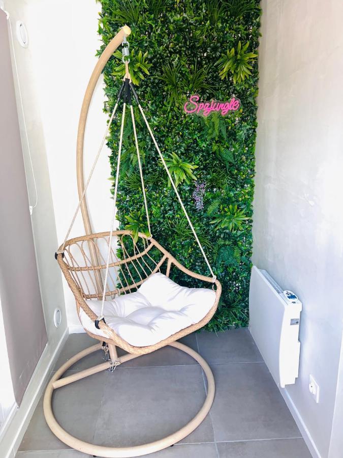 Spa Jungle Le Mesnil-Saint-Denis Exterior foto